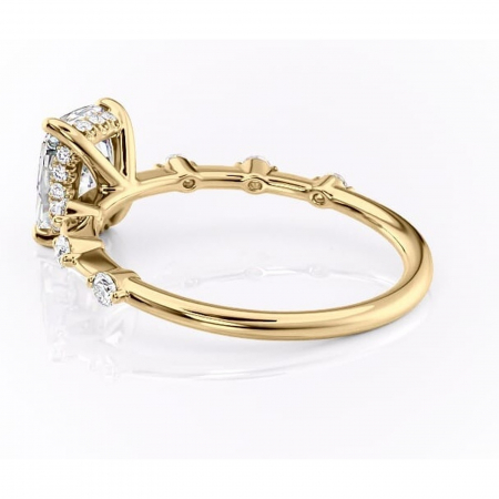 Inel de logodnă Lilya din aur Galben 14kt cu moissanite tăietură asscher – Pietre laterale rafinată pentru profil mediu | Personalizează și configurează gratuit online [4]