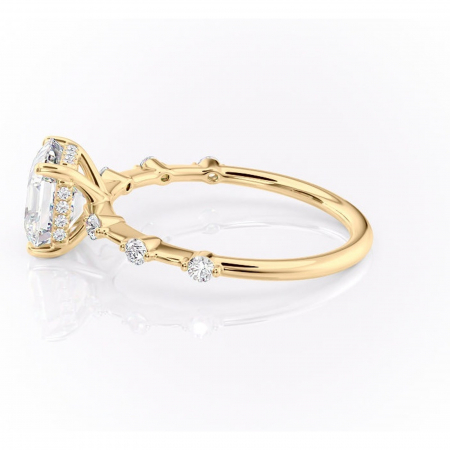 Inel de logodnă Lilya din aur Galben 14kt cu moissanite tăietură asscher – Pietre laterale rafinată pentru profil mediu | Personalizează și configurează gratuit online [5]