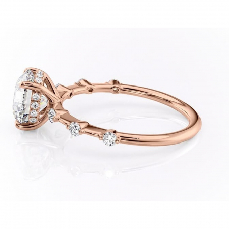 Inel de logodnă Lilya din aur Rose 14kt cu moissanite tăietură rotundă – Pietre laterale rafinată pentru profil mediu | Personalizează și configurează gratuit online [5]