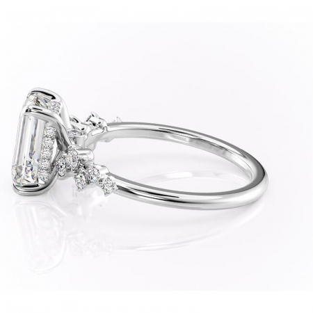 Inel de logodnă Liora din aur Alb 14kt cu moissanite tăietură smarald – Pietre laterale rafinată pentru profil înalt | Personalizează și configurează gratuit online [5]