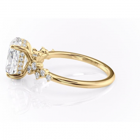 Inel de logodnă Liora din aur Galben 18kt cu moissanite tăietură ovală – Pietre laterale rafinată pentru profil înalt | Personalizează și configurează gratuit online [5]