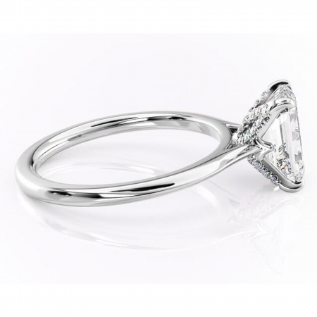 Inel de logodnă Luma din aur Alb 14kt cu moissanite tăietură smarald – Solitar rafinată pentru profil înalt | Personalizează și configurează gratuit online [1]