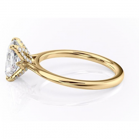 Inel de logodnă Luma din aur Galben 18kt cu moissanite tăietură radiantă – Solitar rafinată pentru profil înalt | Personalizează și configurează gratuit online [5]