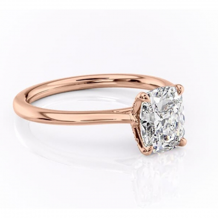 14K - Inel de logodnă Luma din aur Rose 14kt cu moissanite tăietură pernă – Solitar rafinată pentru profil înalt | Personalizează și configurează gratuit online
