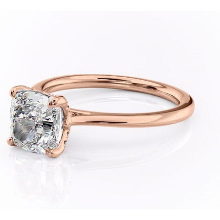 Inel de logodnă Luma din aur Rose 14kt cu moissanite tăietură pernă – Solitar rafinată pentru profil înalt | Personalizează și configurează gratuit online [6]