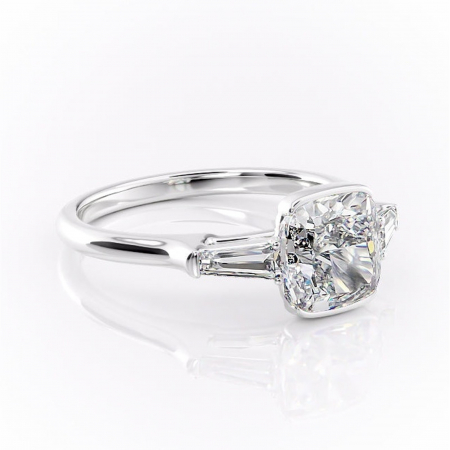 Pernă - Inel de logodnă Lunaria din aur Alb 14kt cu moissanite tăietură pernă – Solitar rafinată pentru profil înalt | Personalizează și configurează gratuit online