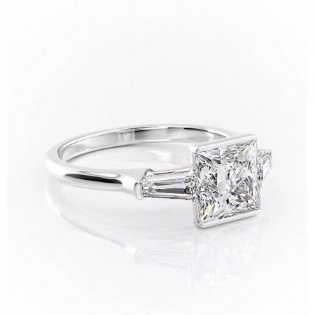 Princess - Inel de logodnă Lunaria din aur Alb 14kt cu moissanite tăietură princess – Solitar rafinată pentru profil înalt | Personalizează și configurează gratuit online