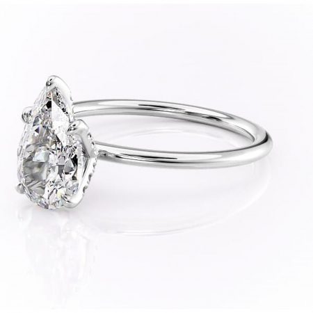 Inel de logodnă Lux din aur Alb 14kt cu moissanite tăietură pară – Solitar rafinată pentru profil înalt | Personalizează și configurează gratuit online [6]