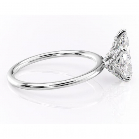 Inel de logodnă Lux din aur Alb 14kt cu moissanite tăietură pară – Solitar rafinată pentru profil înalt | Personalizează și configurează gratuit online [1]