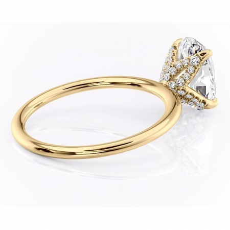 Inel de logodnă Lux din aur Galben 14kt cu moissanite tăietură ovală – Solitar rafinată pentru profil înalt | Personalizează și configurează gratuit online [2]