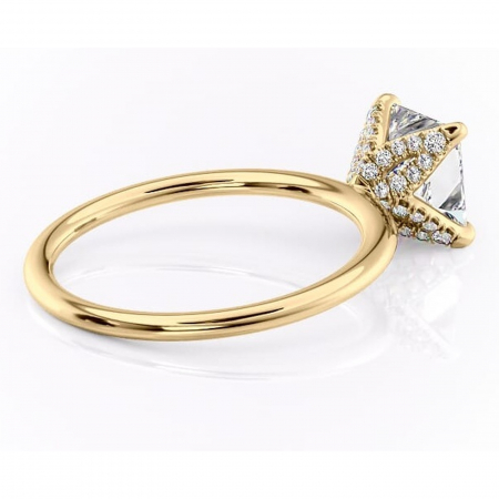 Inel de logodnă Lux din aur Galben 14kt cu moissanite tăietură princess – Solitar rafinată pentru profil înalt | Personalizează și configurează gratuit online [2]