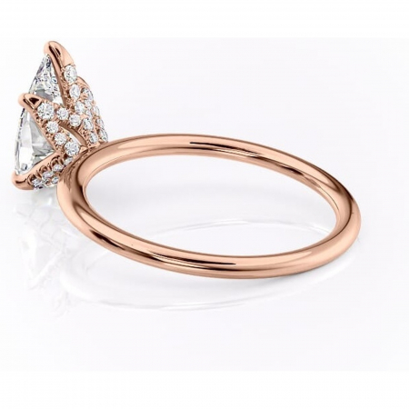 Inel de logodnă Lux din aur Rose 18kt cu moissanite tăietură pară – Solitar rafinată pentru profil înalt | Personalizează și configurează gratuit online [4]