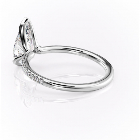 Inel de logodnă Maelis din aur Alb 14kt cu moissanite tăietură pară – Montură închisă rafinată pentru profil mediu | Personalizează și configurează gratuit online [4]