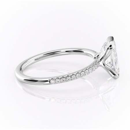 Inel de logodnă Maelis din aur Alb 14kt cu moissanite tăietură smarald – Montură închisă rafinată pentru profil mediu | Personalizează și configurează gratuit online [1]