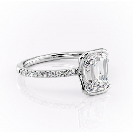 Smarald - Inel de logodnă Maelis din aur Alb 14kt cu moissanite tăietură smarald – Montură închisă rafinată pentru profil mediu | Personalizează și configurează gratuit online
