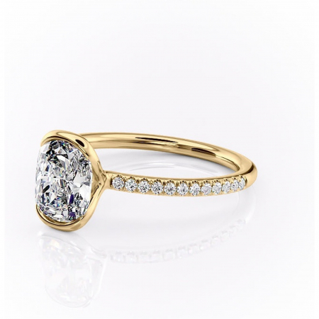 Inel de logodnă Maelis din aur Galben 14kt cu moissanite tăietură pernă – Montură închisă rafinată pentru profil mediu | Personalizează și configurează gratuit online [6]