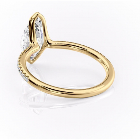 Inel de logodnă Maelis din aur Galben 14kt cu moissanite tăietură marquise – Montură închisă rafinată pentru profil mediu | Personalizează și configurează gratuit online [3]