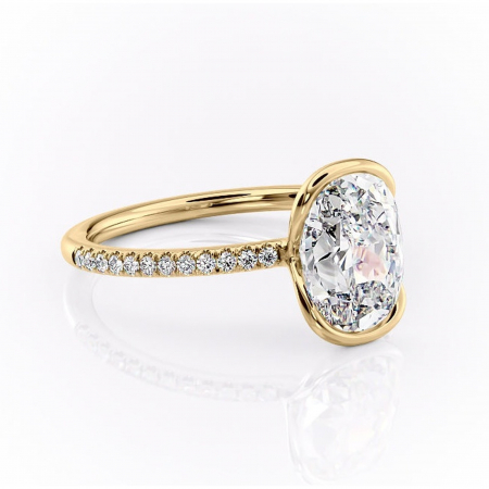 Aur galben - Inel de logodnă Maelis din aur Galben 18kt cu moissanite tăietură ovală – Montură închisă rafinată pentru profil mediu | Personalizează și configurează gratuit online