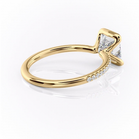 Inel de logodnă Maelis din aur Galben 14kt cu moissanite tăietură princess – Montură închisă rafinată pentru profil mediu | Personalizează și configurează gratuit online [2]