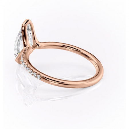 Inel de logodnă Maelis din aur Rose 14kt cu moissanite tăietură marquise – Montură închisă rafinată pentru profil mediu | Personalizează și configurează gratuit online [4]