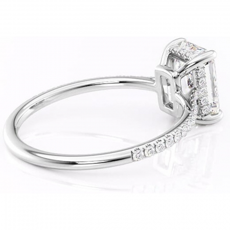 Inel de logodnă Marigold din aur Alb 14kt cu moissanite tăietură radiantă – Montură pavé rafinată pentru profil jos | Personalizează și configurează gratuit online [2]