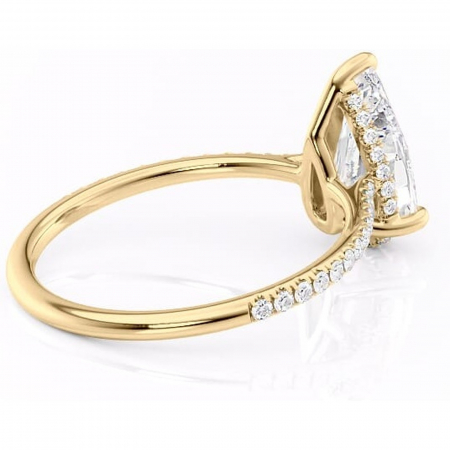 Inel de logodnă Marigold din aur Galben 18kt cu moissanite tăietură pară – Montură pavé rafinată pentru profil jos | Personalizează și configurează gratuit online [2]