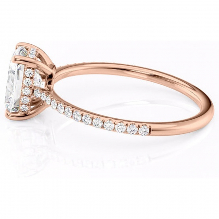 Inel de logodnă Marigold din aur Rose 14kt cu moissanite tăietură pernă – Montură pavé rafinată pentru profil jos | Personalizează și configurează gratuit online [5]