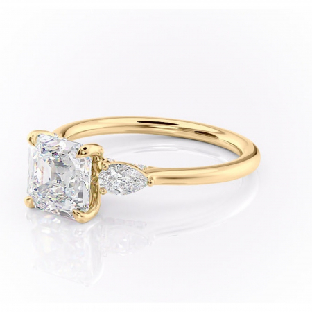 Inel de logodnă Matilda din aur Galben 18kt cu moissanite tăietură asscher – Montură cu trei pietre rafinată pentru profil înalt | Personalizează și configurează gratuit online [6]