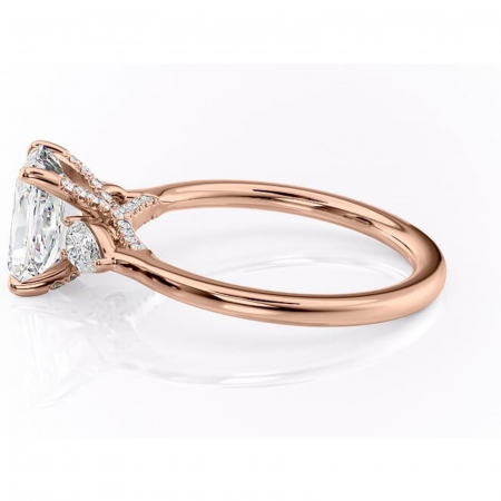 Inel de logodnă Matilda din aur Rose 14kt cu moissanite tăietură radiantă – Montură cu trei pietre rafinată pentru profil înalt | Personalizează și configurează gratuit online [5]