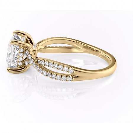 Inel de logodnă Meadow din aur Galben 14kt cu moissanite tăietură princess – Montură pavé rafinată pentru profil mediu | Personalizează și configurează gratuit online [5]