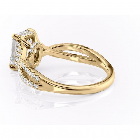 Inel de logodnă Meadow din aur Galben 14kt cu moissanite tăietură smarald – Montură pavé rafinată pentru profil mediu | Personalizează și configurează gratuit online [4]