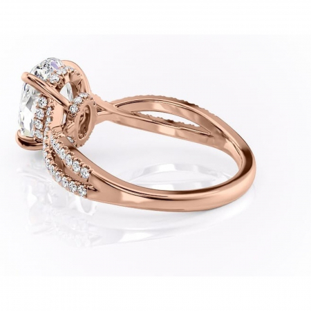 Inel de logodnă Meadow din aur Rose 18kt cu moissanite tăietură ovală – Montură pavé rafinată pentru profil mediu | Personalizează și configurează gratuit online [4]
