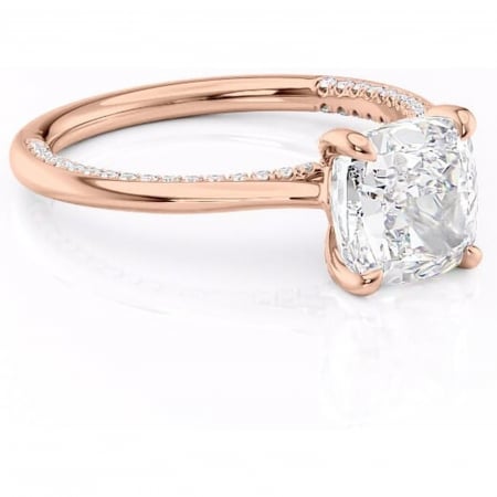 Aur roz - Inel de logodnă Mila din aur Rose 18kt cu moissanite tăietură pernă – Solitar rafinată pentru profil înalt | Personalizează și configurează gratuit online