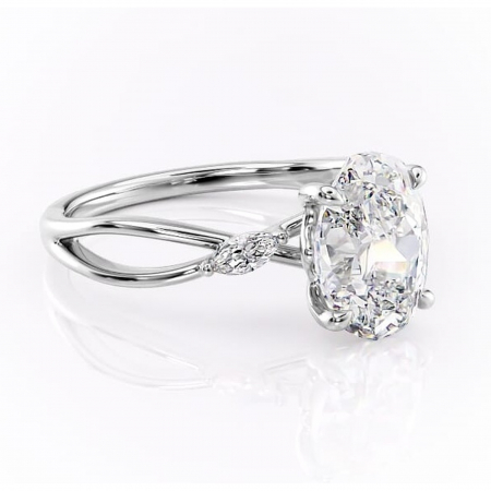 Ovală - Inel de logodnă Mirabel din aur Alb 14kt cu moissanite tăietură ovală – Pietre laterale rafinată pentru profil mediu | Personalizează și configurează gratuit online