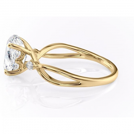 Inel de logodnă Mirabel din aur Galben 18kt cu moissanite tăietură ovală – Pietre laterale rafinată pentru profil mediu | Personalizează și configurează gratuit online [5]