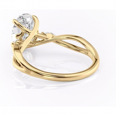 Inel de logodnă Mirabel din aur Galben 18kt cu moissanite tăietură ovală – Pietre laterale rafinată pentru profil mediu | Personalizează și configurează gratuit online [3]