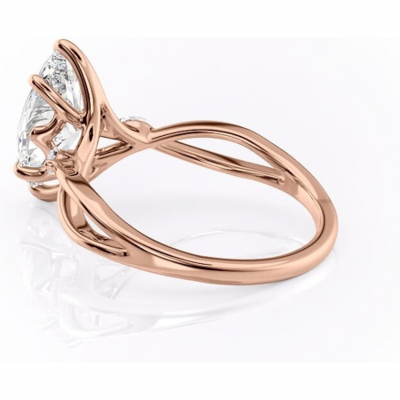 Inel de logodnă Mirabel din aur Rose 14kt cu moissanite tăietură marquise – Pietre laterale rafinată pentru profil mediu | Personalizează și configurează gratuit online [4]