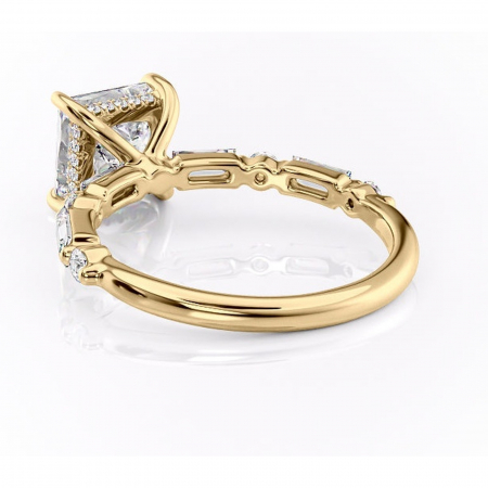 Inel de logodnă Moonstone din aur Galben 14kt cu moissanite tăietură princess – Pietre laterale rafinată pentru profil înalt | Personalizează și configurează gratuit online [3]