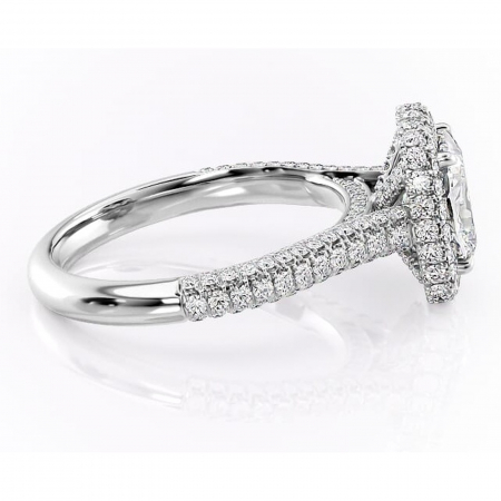 Inel de logodnă Nerina din aur Alb 14kt cu moissanite tăietură pernă – Halo rafinată pentru profil înalt | Personalizează și configurează gratuit online [1]