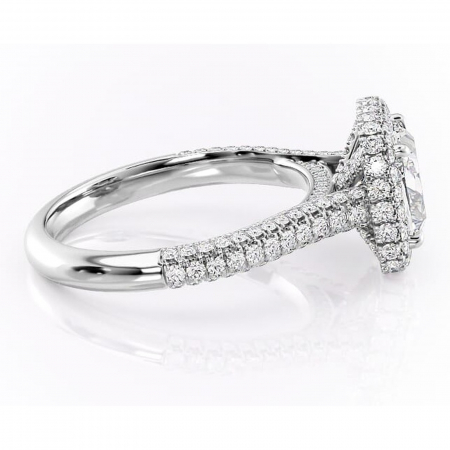 Inel de logodnă Nerina din aur Alb 14kt cu moissanite tăietură pernă – Halo rafinată pentru profil înalt | Personalizează și configurează gratuit online [1]