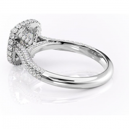 Inel de logodnă Nerina din aur Alb 14kt cu moissanite tăietură pernă – Halo rafinată pentru profil înalt | Personalizează și configurează gratuit online [4]