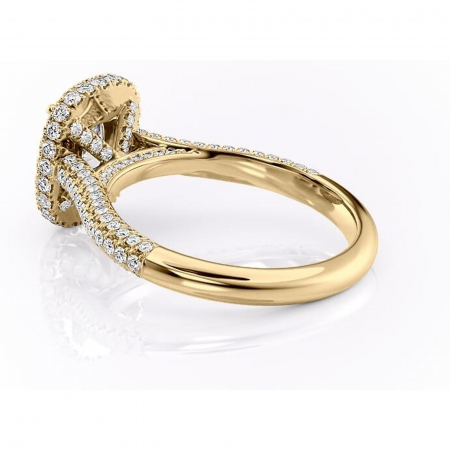 Inel de logodnă Nerina din aur Galben 14kt cu moissanite tăietură pernă – Halo rafinată pentru profil înalt | Personalizează și configurează gratuit online [4]