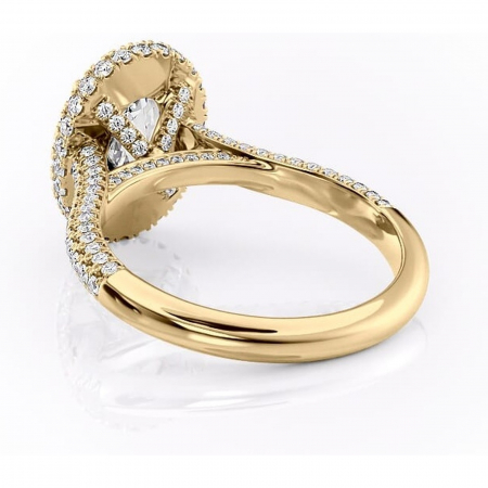 Inel de logodnă Nerina din aur Galben 18kt cu moissanite tăietură ovală – Halo rafinată pentru profil înalt | Personalizează și configurează gratuit online [3]