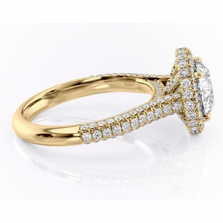 Inel de logodnă Nerina din aur Galben 14kt cu moissanite tăietură rotundă – Halo rafinată pentru profil înalt | Personalizează și configurează gratuit online [1]