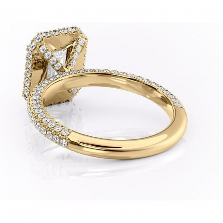 Inel de logodnă Nerina din aur Galben 18kt cu moissanite tăietură smarald – Halo rafinată pentru profil înalt | Personalizează și configurează gratuit online [3]