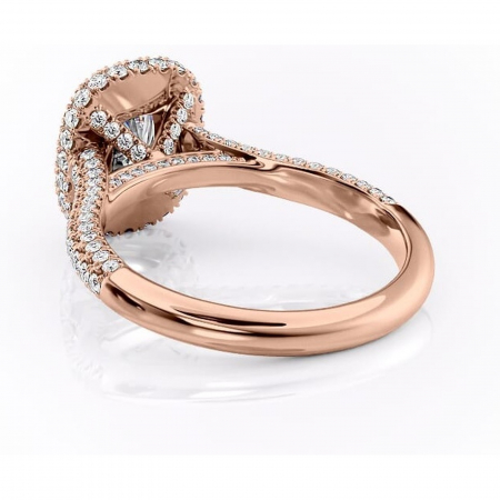Inel de logodnă Nerina din aur Rose 14kt cu moissanite tăietură pernă – Halo rafinată pentru profil înalt | Personalizează și configurează gratuit online [3]