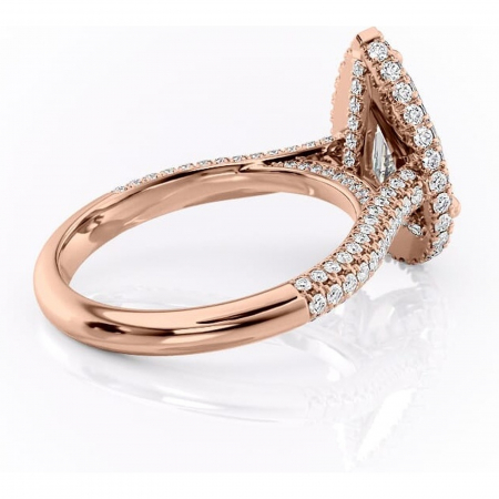 Inel de logodnă Nerina din aur Rose 18kt cu moissanite tăietură pară – Halo rafinată pentru profil înalt | Personalizează și configurează gratuit online [2]