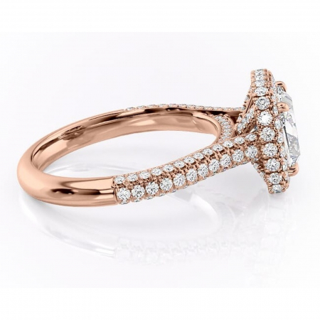 Inel de logodnă Nerina din aur Rose 18kt cu moissanite tăietură pernă – Halo rafinată pentru profil înalt | Personalizează și configurează gratuit online [1]