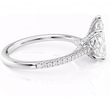 Inel de logodnă Noa din aur Alb 14kt cu moissanite tăietură pară – Montură pavé rafinată pentru profil înalt | Personalizează și configurează gratuit online [1]