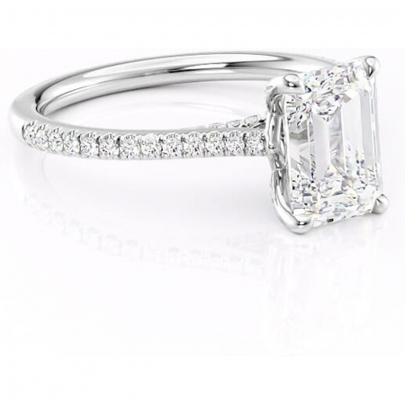 Smarald - Inel de logodnă Noa din aur Alb 14kt cu moissanite tăietură smarald – Montură pavé rafinată pentru profil înalt | Personalizează și configurează gratuit online